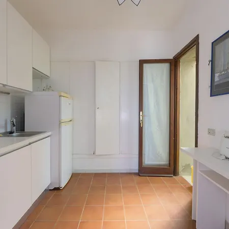 Apartment Montparnasse By Interhome *